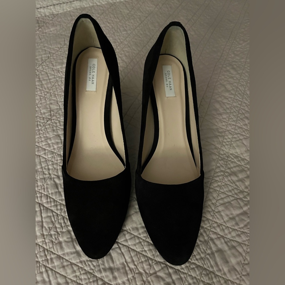 Black velvet, Cole Haan, heels, lightly worn